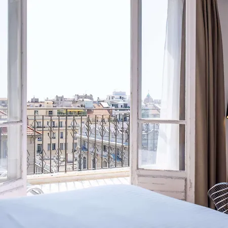 Hotel La Malmaison Boutique 4*