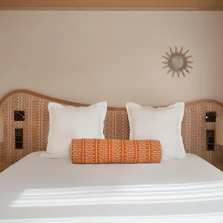 Hotel La Malmaison Boutique 4*
