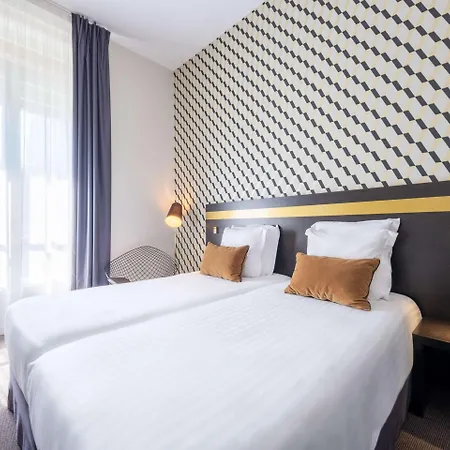 Отель La Malmaison Boutique 4*